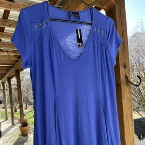 New direction tunic top Shirt ,Short Sleeve, size medium with tags￼ royal blue